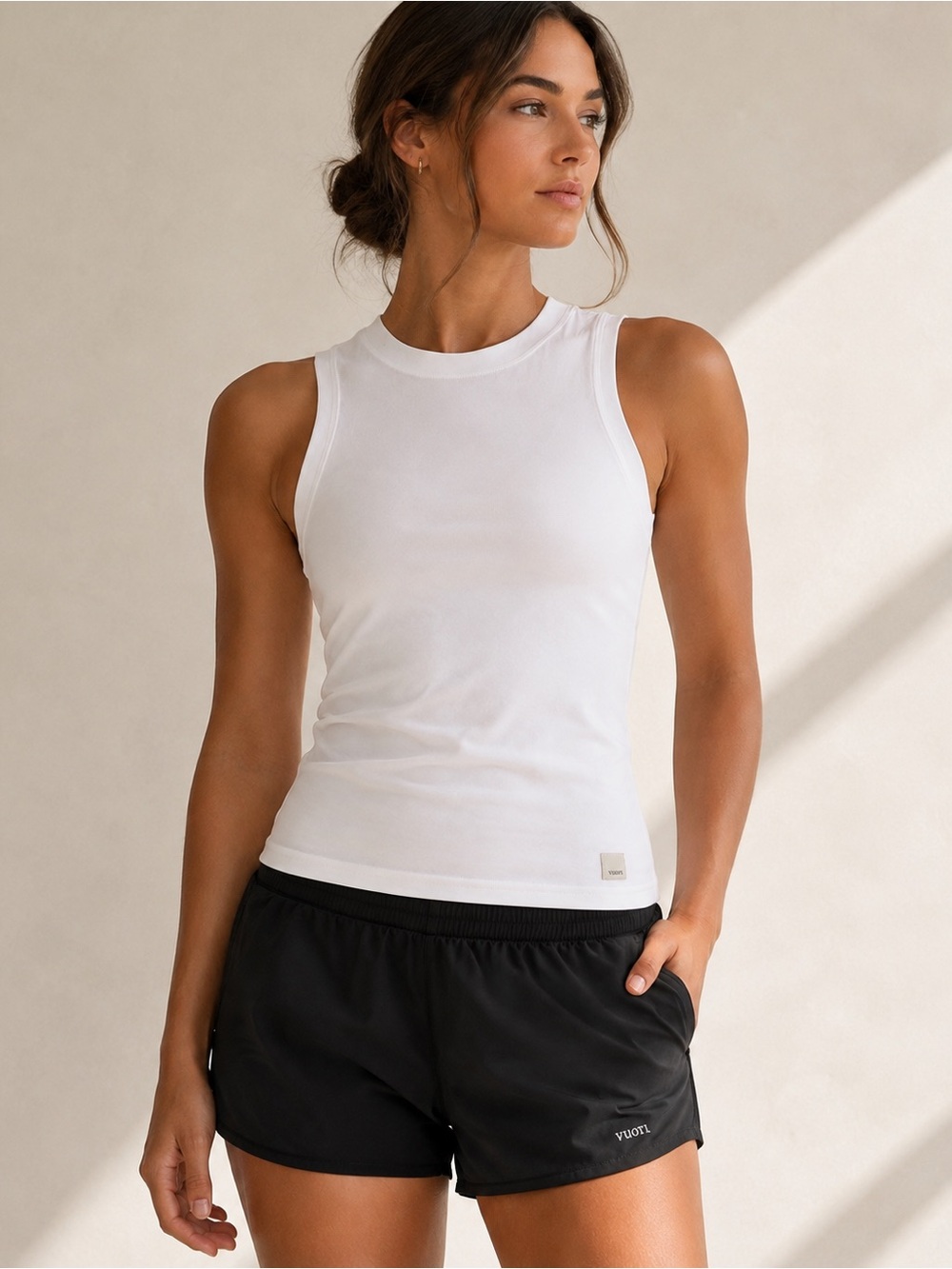 Vuori Energy Top Long White Performance Tank Top Size XS